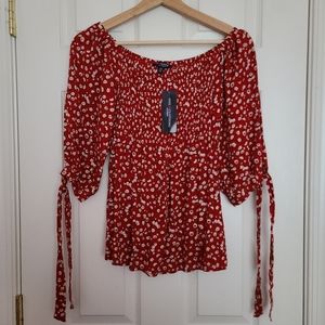 [NEW] Floral 3/4 Sleeve Shirred Blouse